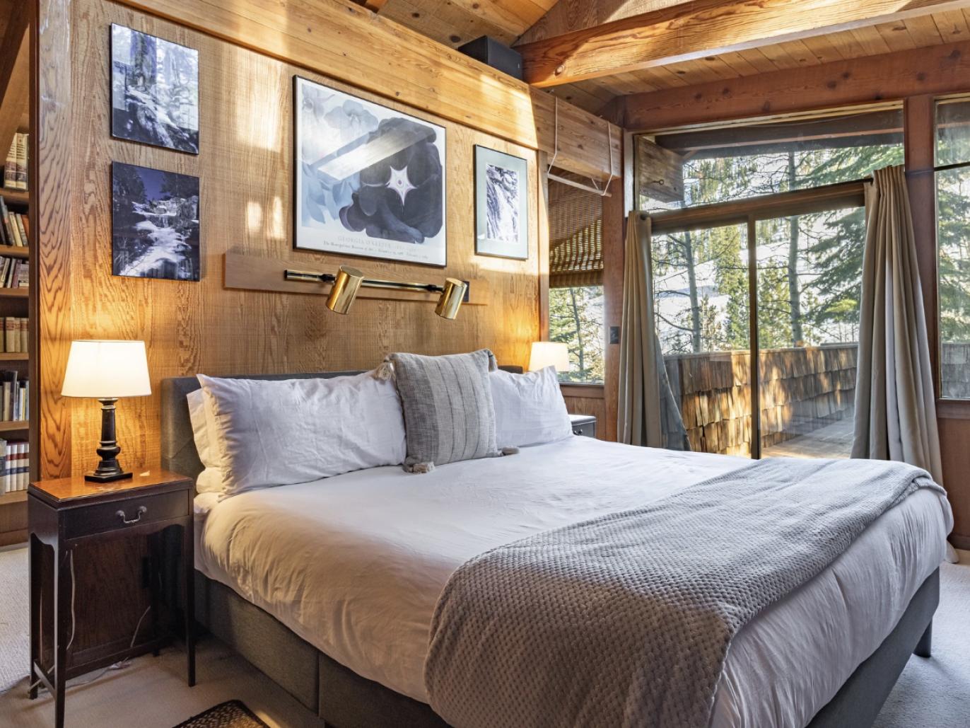 Mount Jola Cabin Bedroom Mount Jola Cabin Bedroom