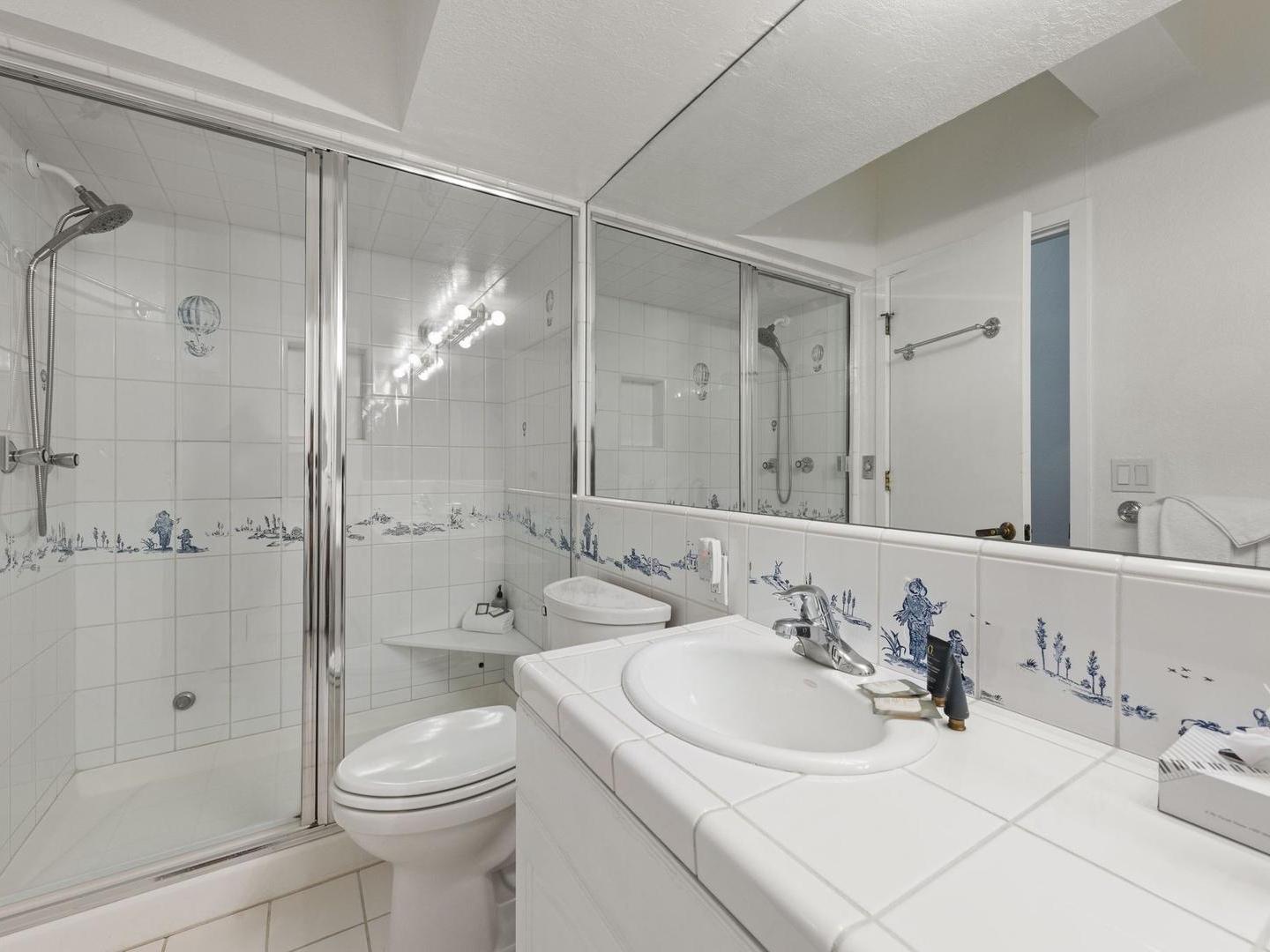 Palisades Tahoe Lodge Bathroom Palisades Tahoe Lodge Bathroom