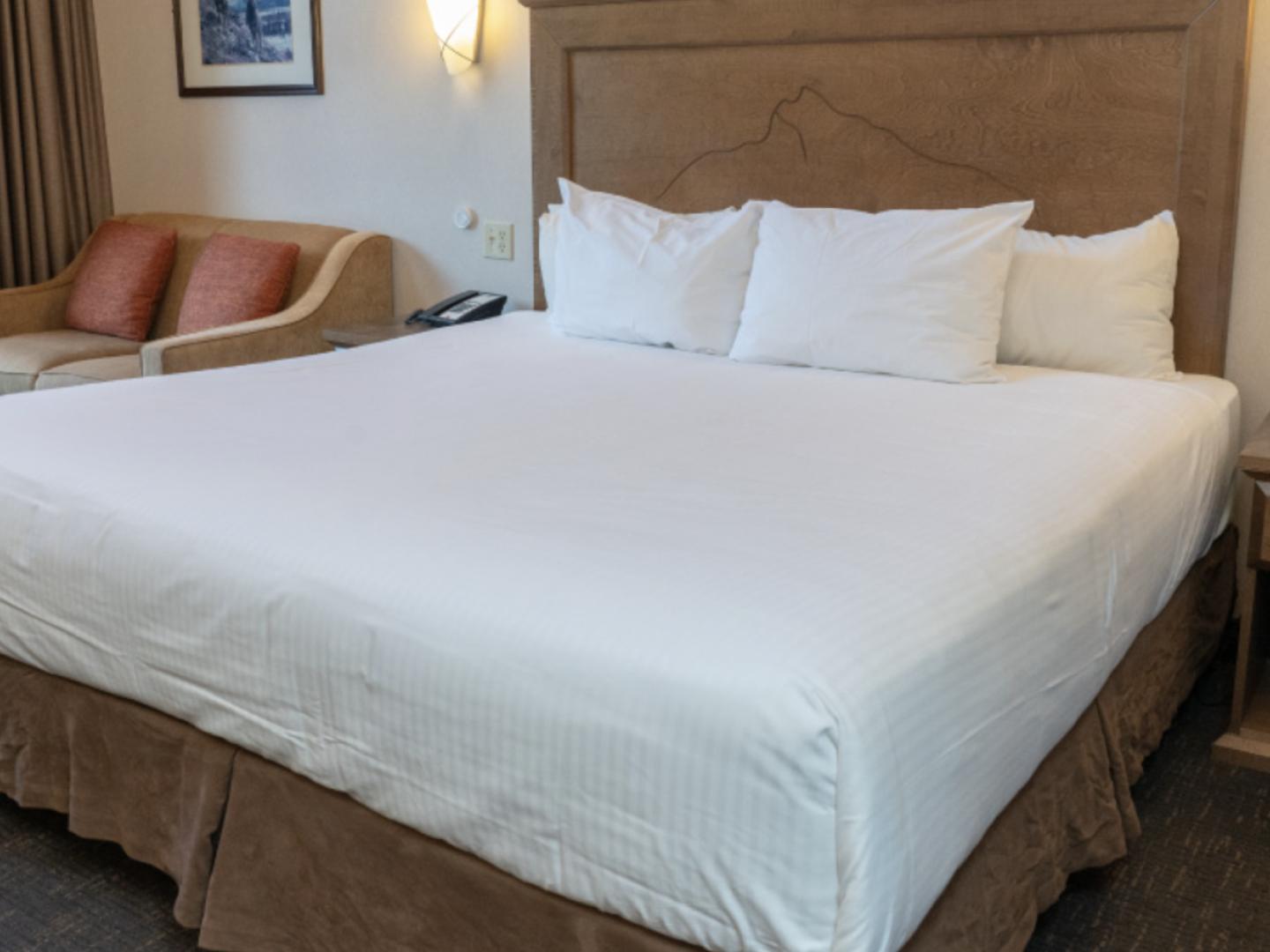 Rundlestone Lodge King Suite Rundlestone Lodge King Suite