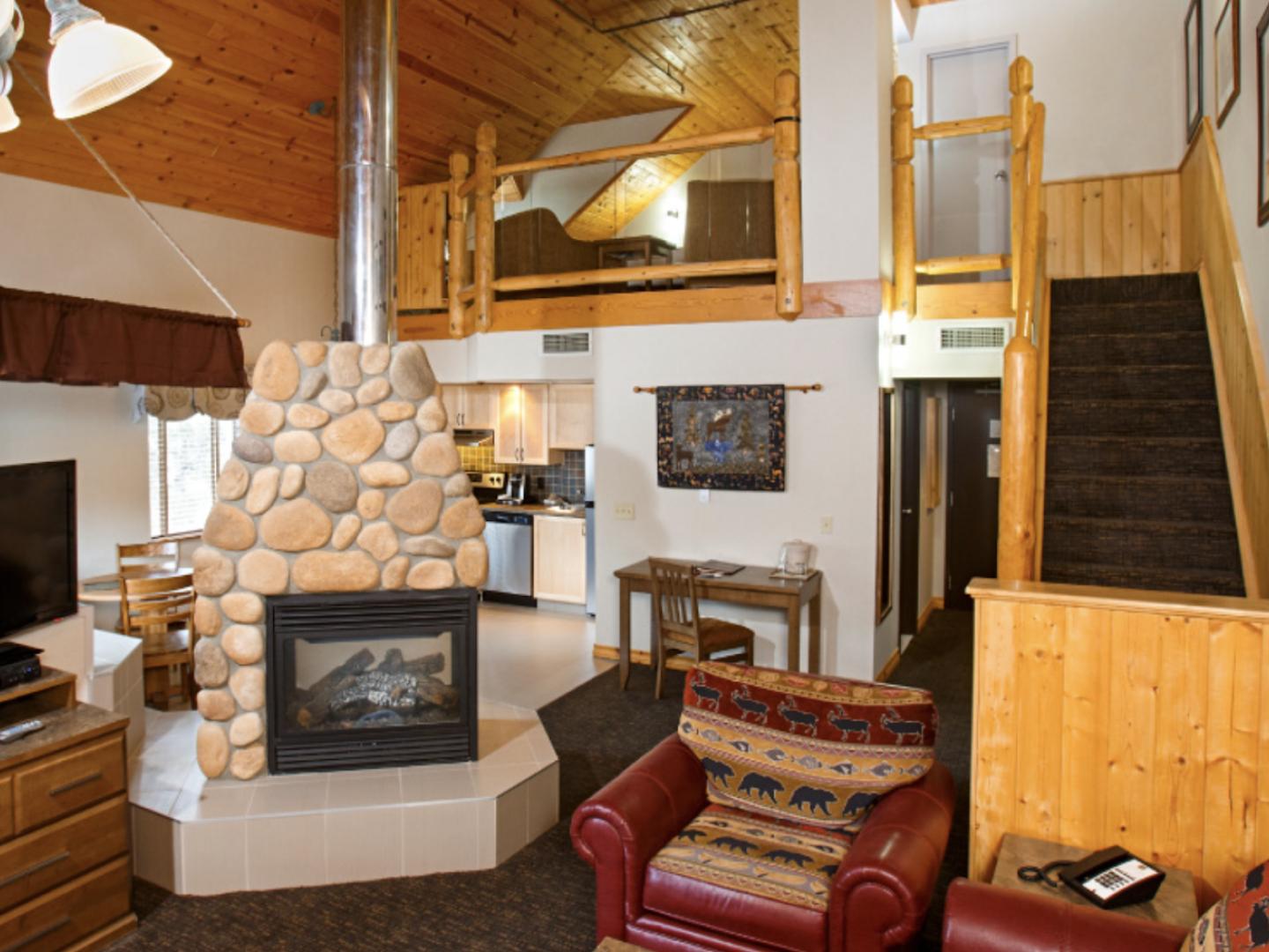 Rundlestone Lodge Loft Suite Living Room Rundlestone Lodge Loft Suite Living Room