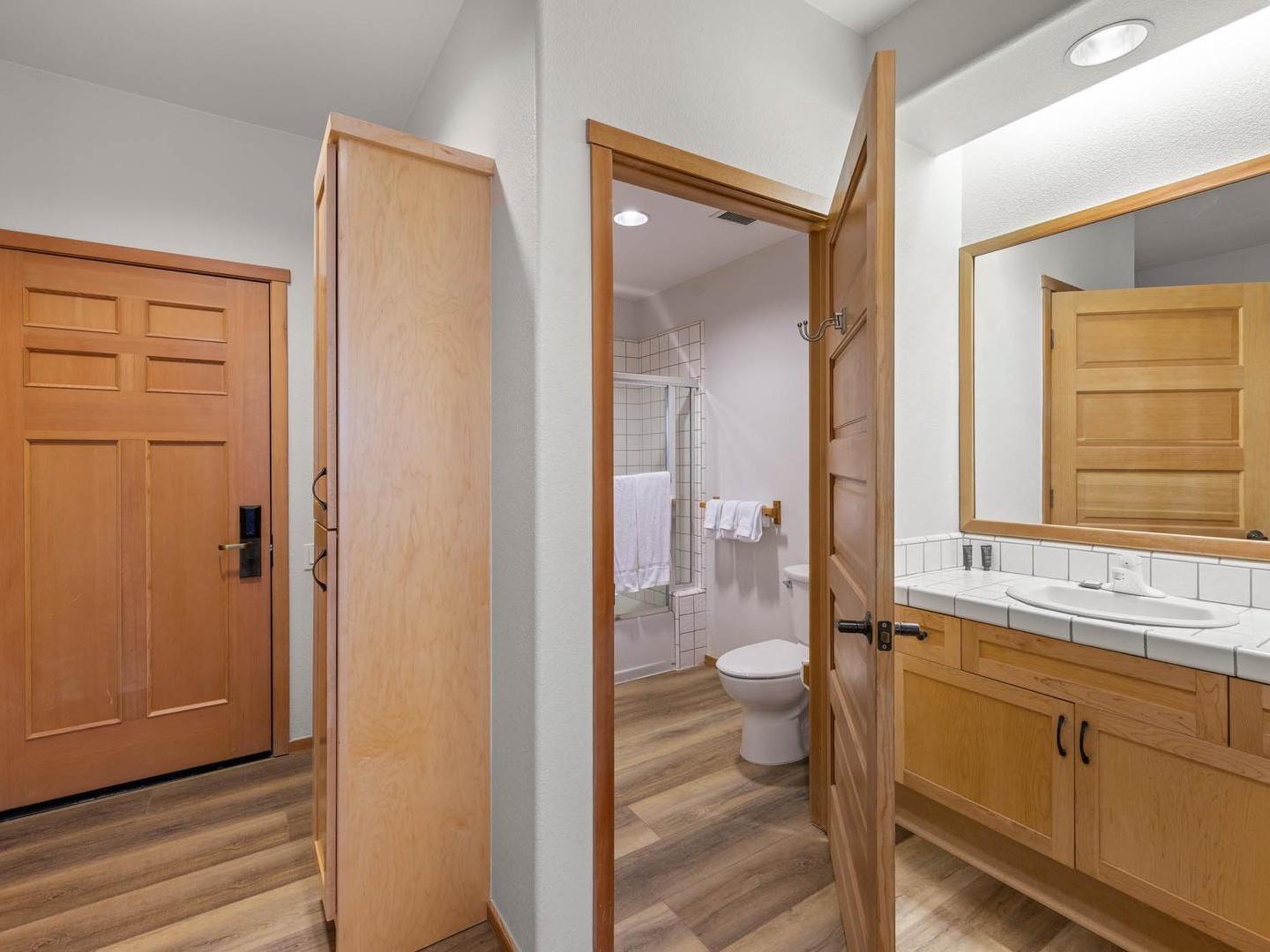 Palisades Tahoe Lodge Bathroom Palisades Tahoe Lodge Bathroom