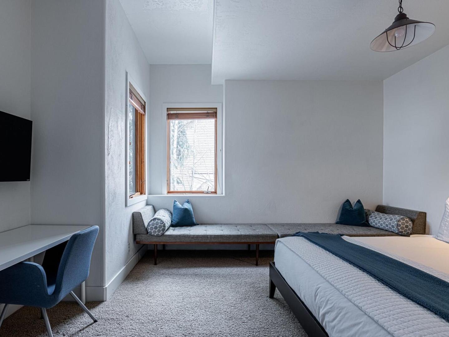 Sunnyside Home Bedroom Sunnyside Home Bedroom