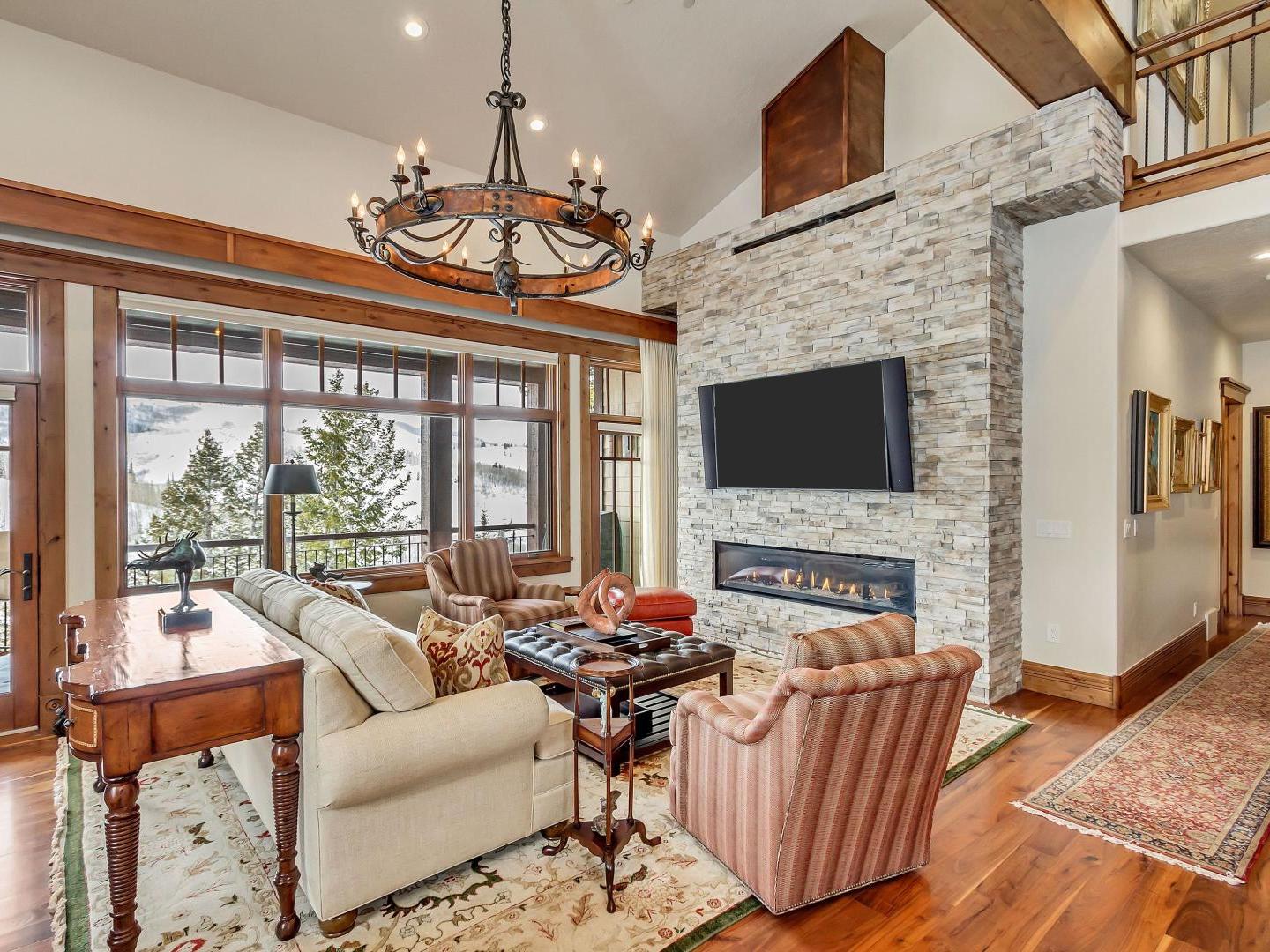 Lookout Retreat Living Room Lookout Retreat Living Room