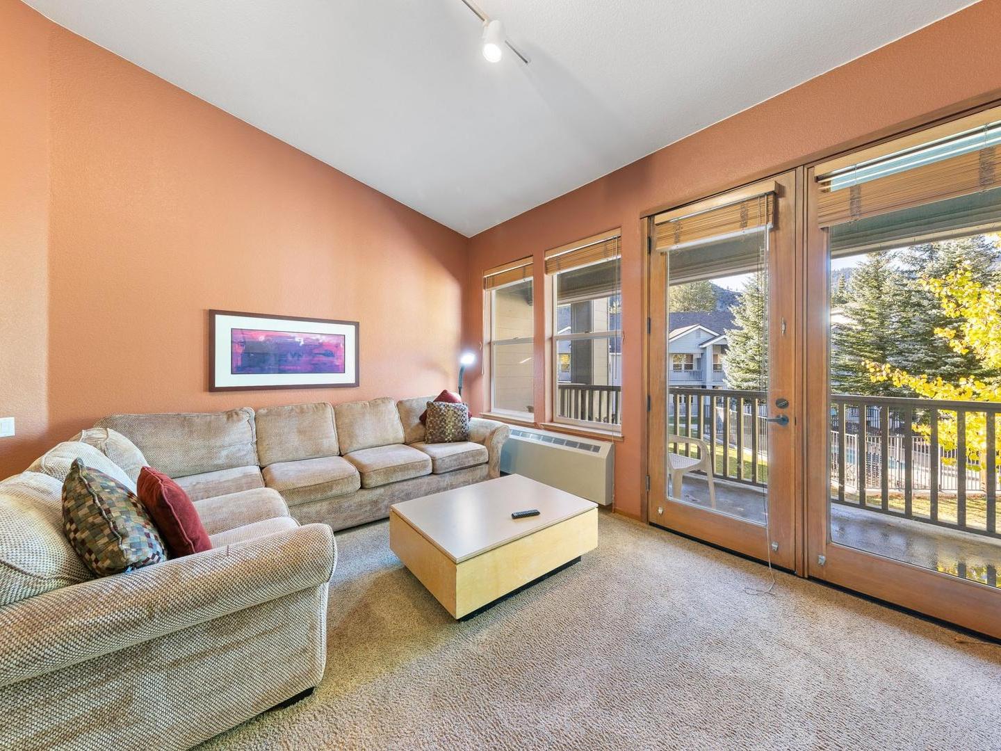 Palisades Tahoe Lodge Living Room Palisades Tahoe Lodge Living Room