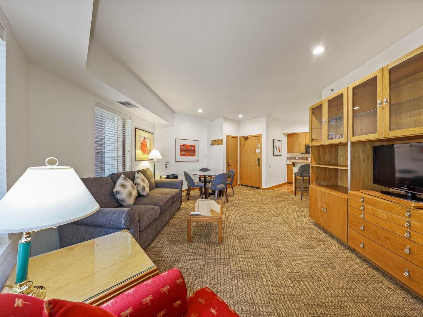 Palisades Tahoe Lodge Living Room Palisades Tahoe Lodge Living Room