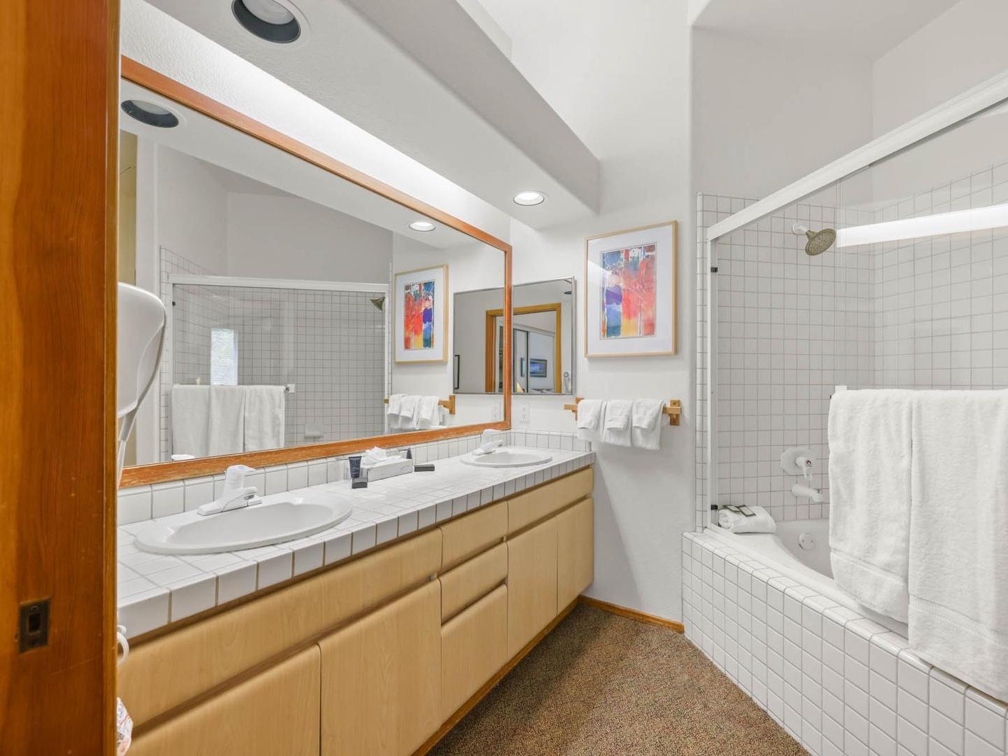 Palisades Tahoe Lodge Bathroom Palisades Tahoe Lodge Bathroom