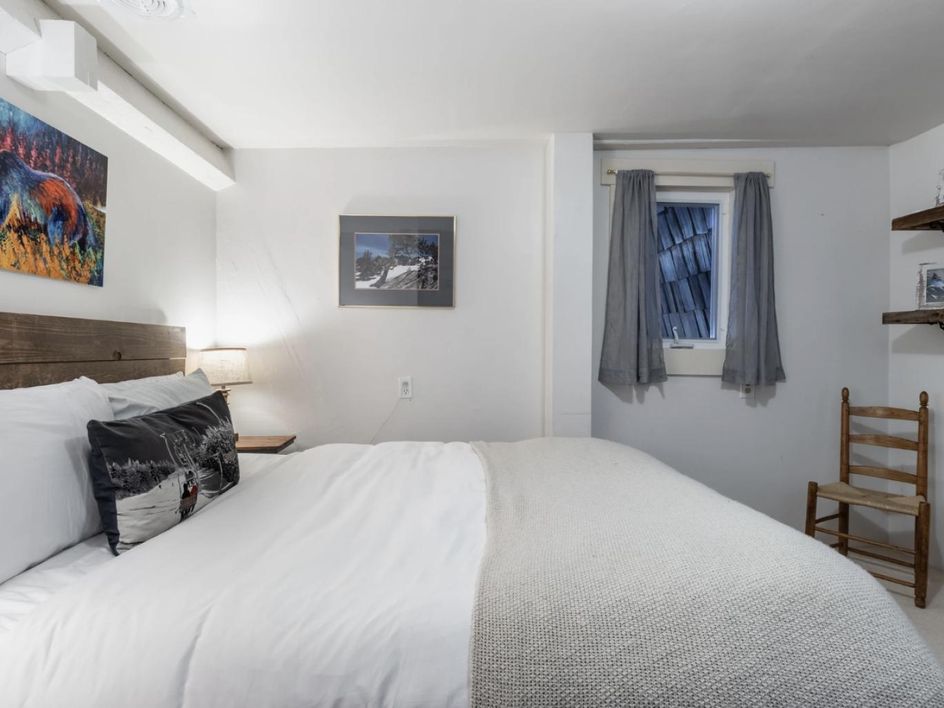 Mount Jola Cabin Bedroom Mount Jola Cabin Bedroom