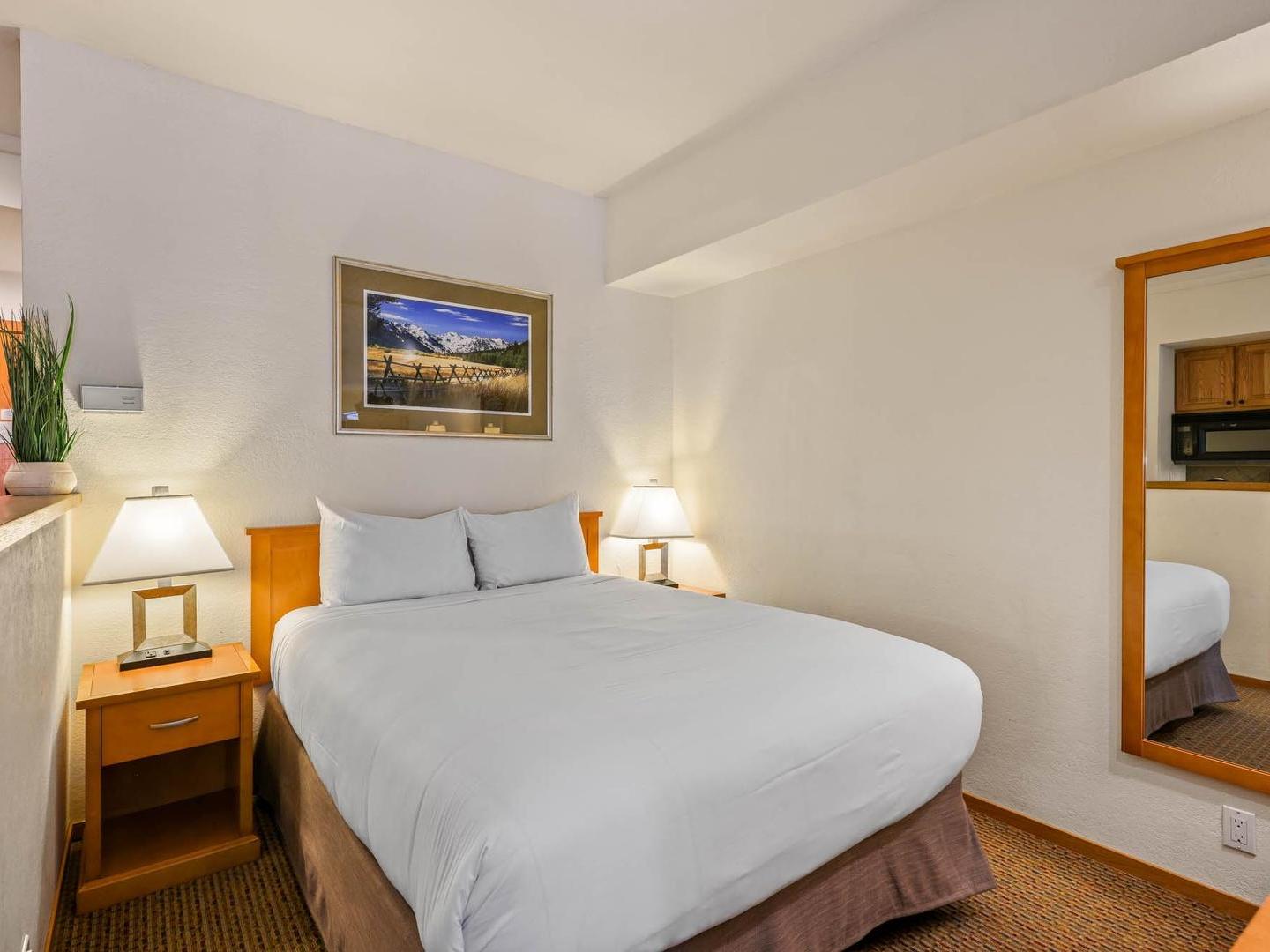 Palisades Tahoe Lodge Studio Suite Sleeping Area Palisades Tahoe Lodge Studio Suite Sleeping Area