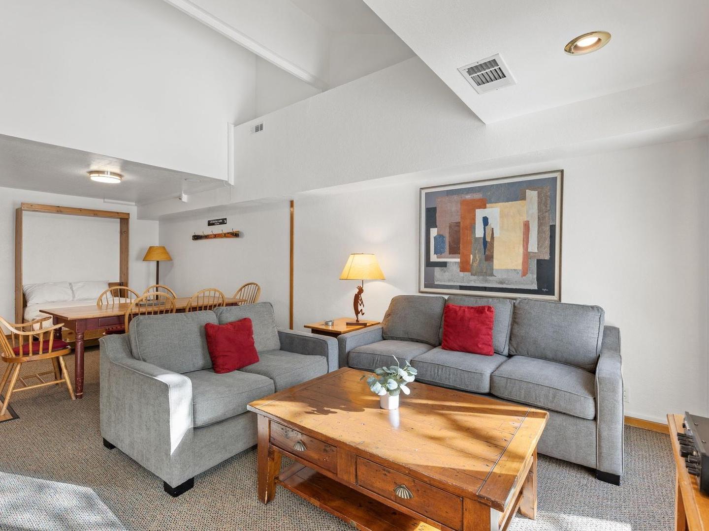 Palisades Tahoe Lodge Loft Suite Living Room Palisades Tahoe Lodge Loft Suite Living Room