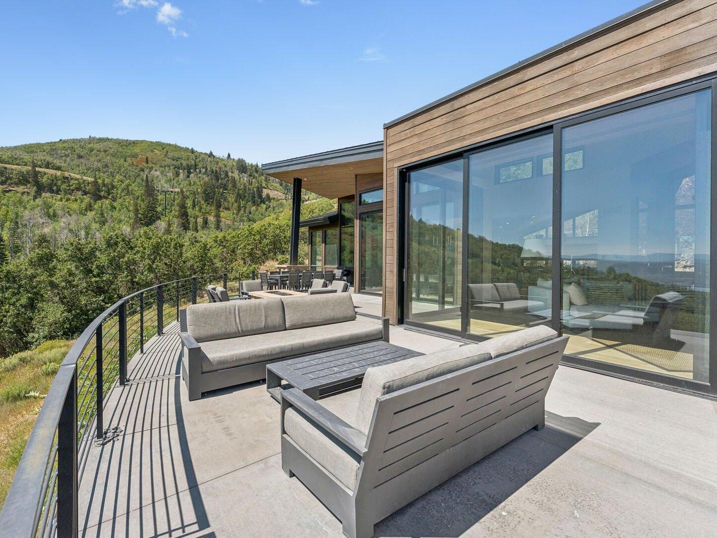 Stargazer Lodge Deck Stargazer Lodge Deck