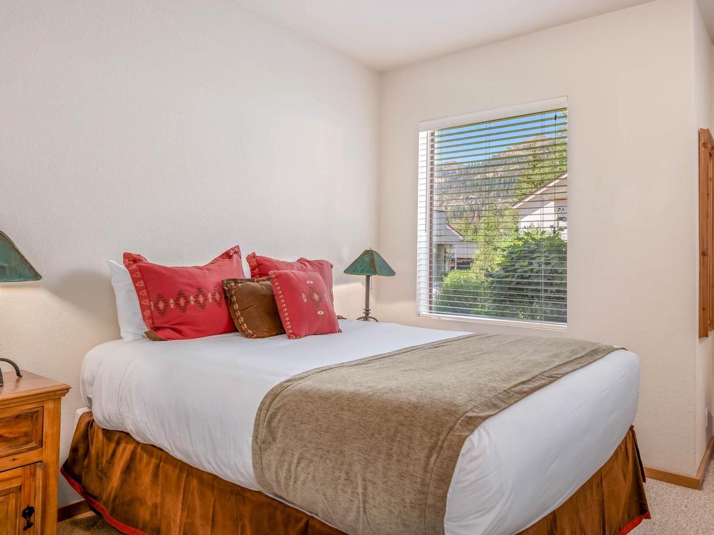 Palisades Tahoe Lodge Studio Suite Sleeping Area Palisades Tahoe Lodge Studio Suite Sleeping Area