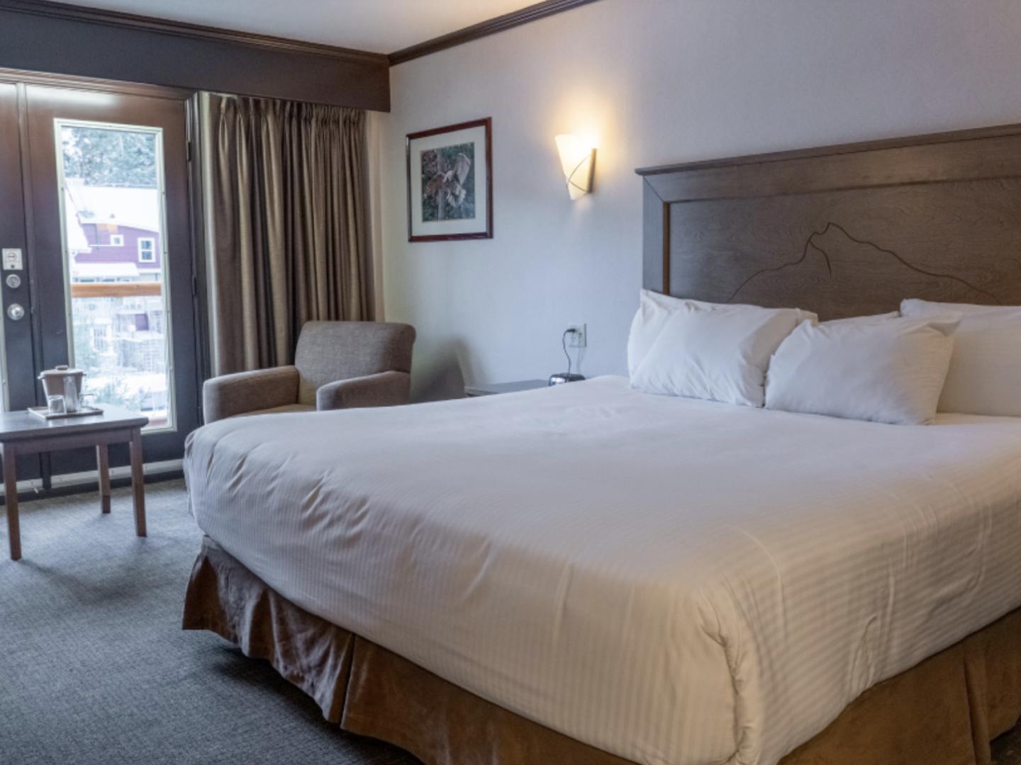 Rundlestone Lodge Standard Guest Room Rundlestone Lodge Standard Guest Room