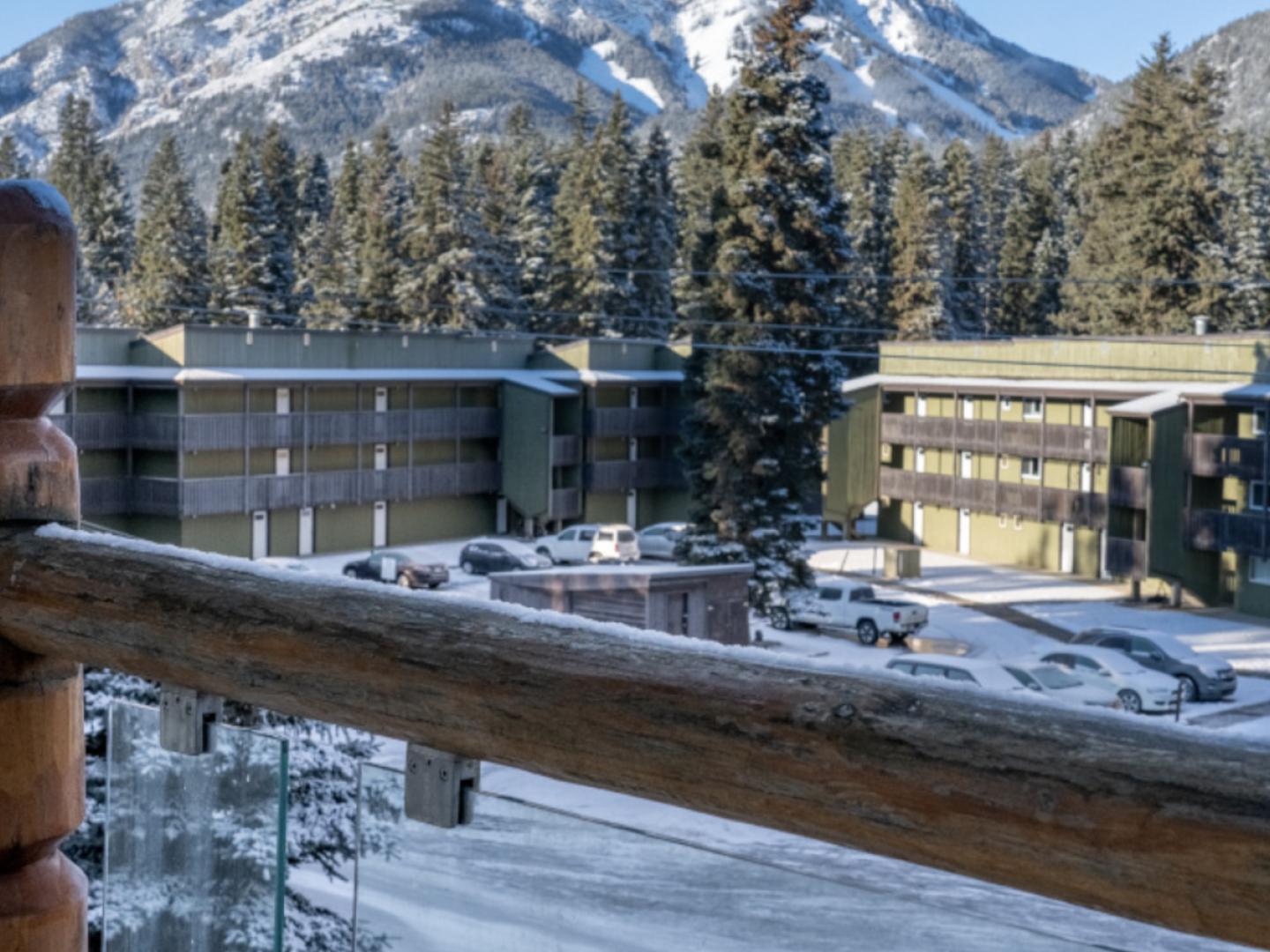 Rundlestone Lodge Balcony Rundlestone Lodge Balcony