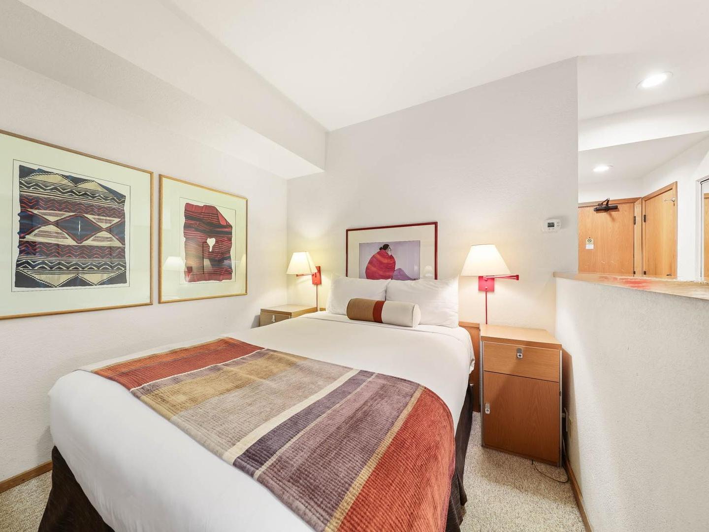 Palisades Tahoe Lodge Studio Suite Sleeping Area Palisades Tahoe Lodge Studio Suite Sleeping Area