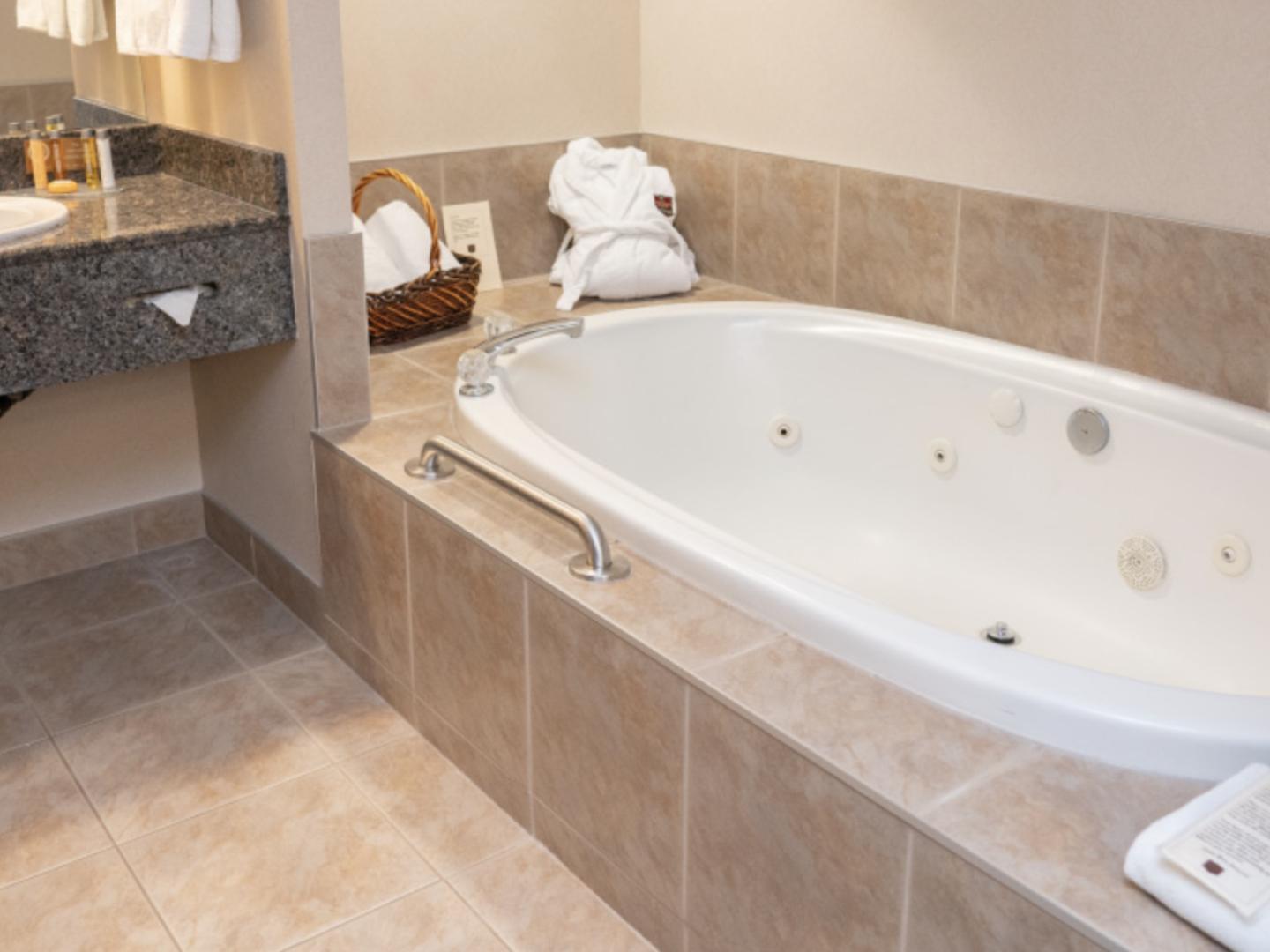 Rundlestone Lodge Bathroom Rundlestone Lodge Bathroom