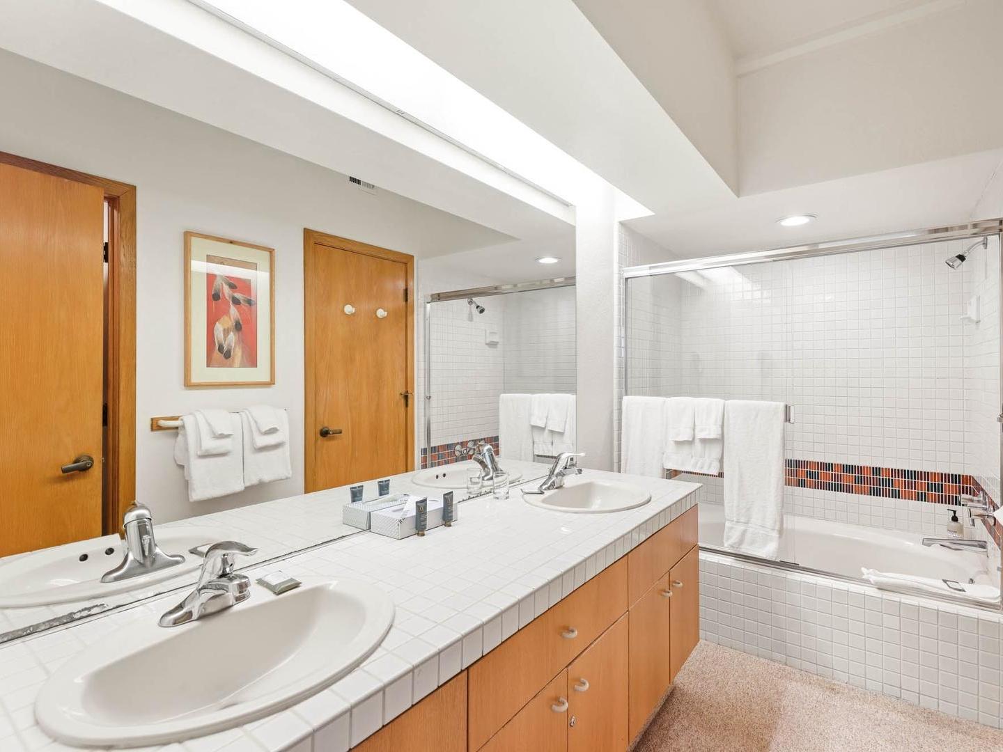 Palisades Tahoe Lodge Bathroom Palisades Tahoe Lodge Bathroom